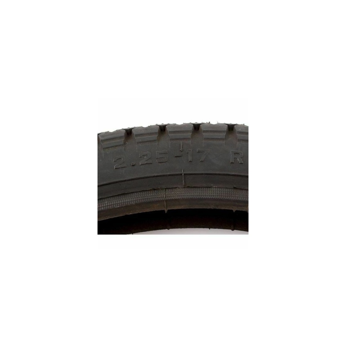 copertone-225-x-17-pirelli-mt-53-3.jpg